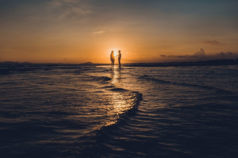 Romance Reports